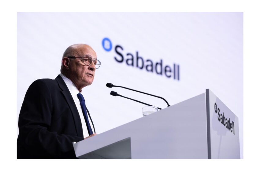  Sabadell refuerza inversión con dos fichajes