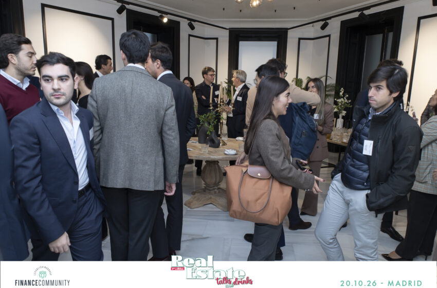 Talks_and_drinks_075