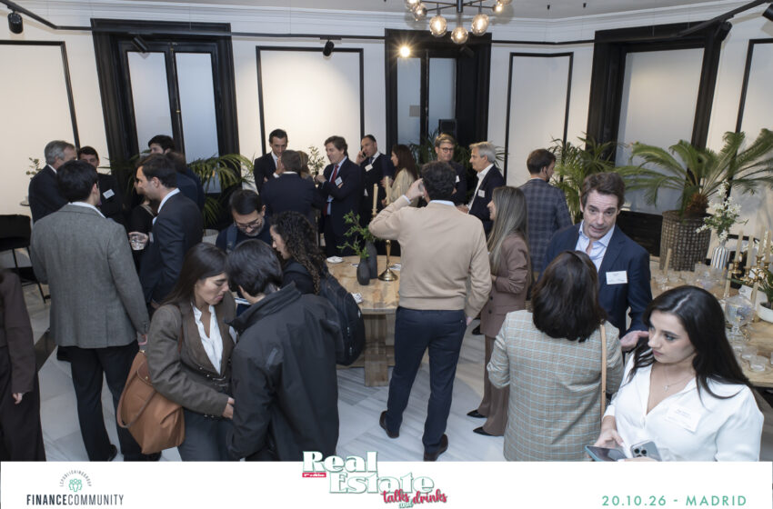 Talks_and_drinks_076