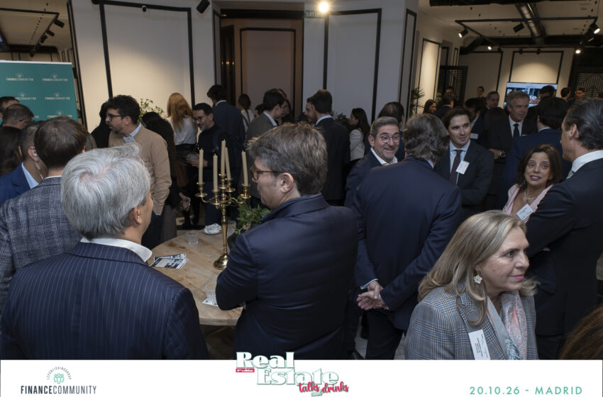Talks_and_drinks_079