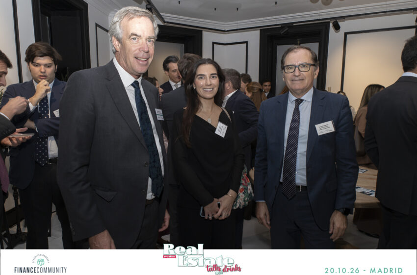 Talks_and_drinks_096