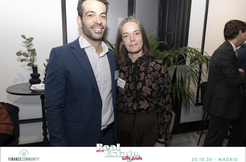 Talks_and_drinks_097