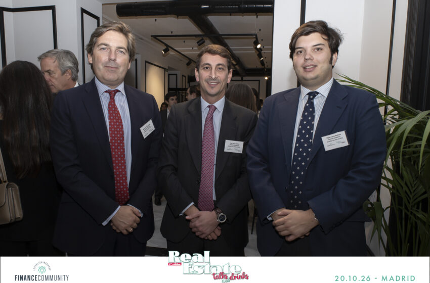 Talks_and_drinks_098