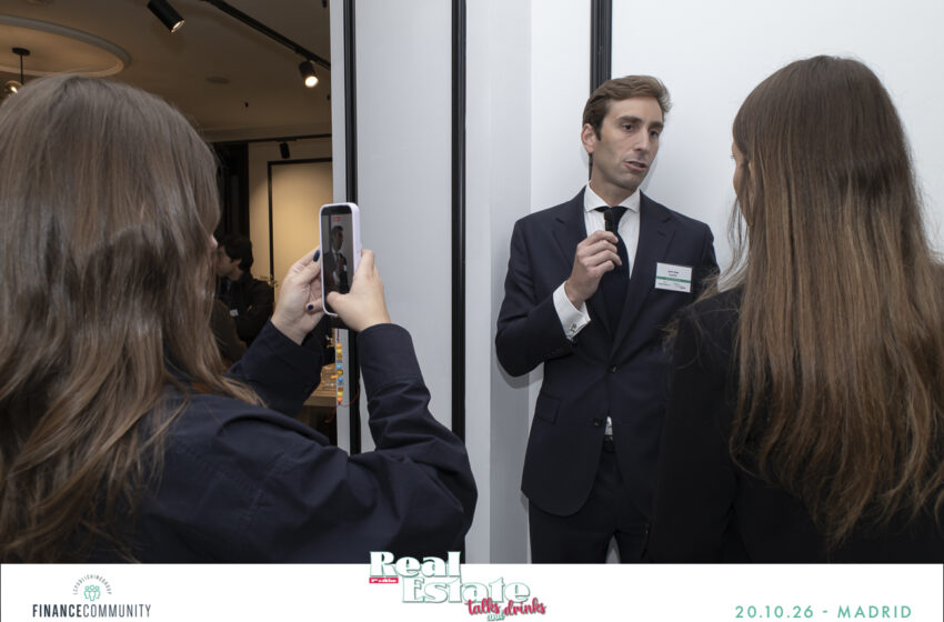 Talks_and_drinks_107