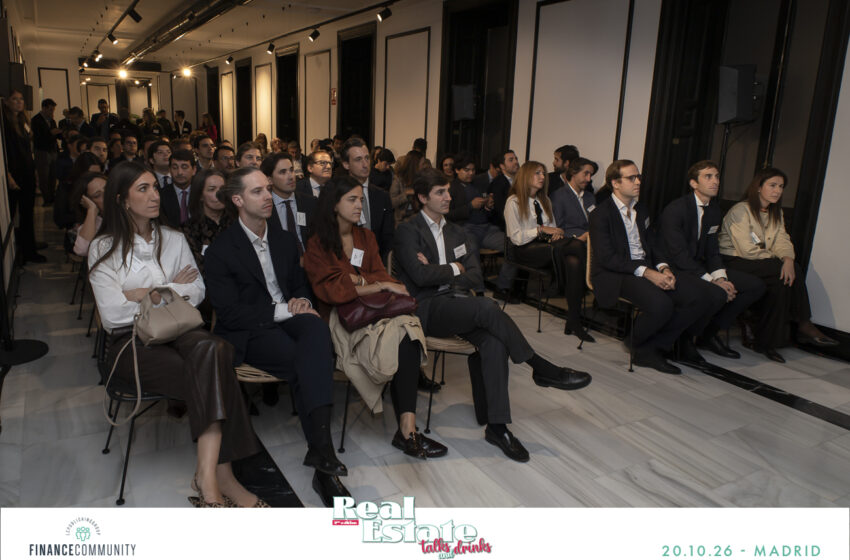 Talks_and_drinks_109