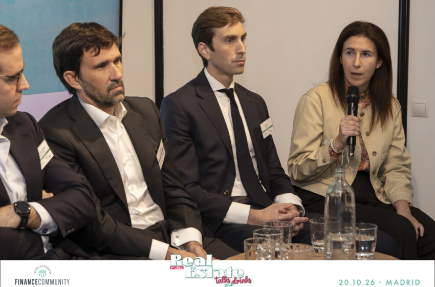 Talks_and_drinks_148