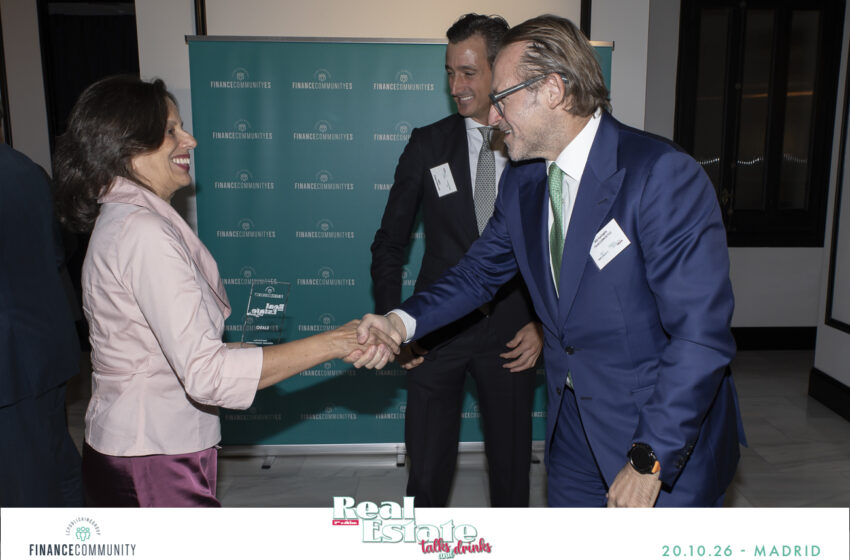Talks_and_drinks_190