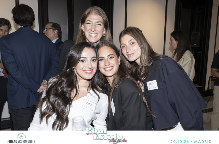 Talks_and_drinks_212