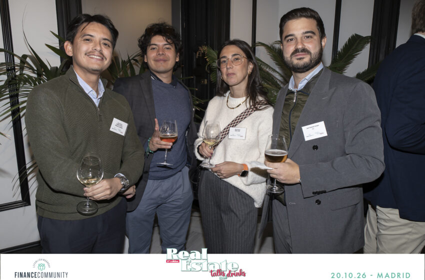 Talks_and_drinks_225