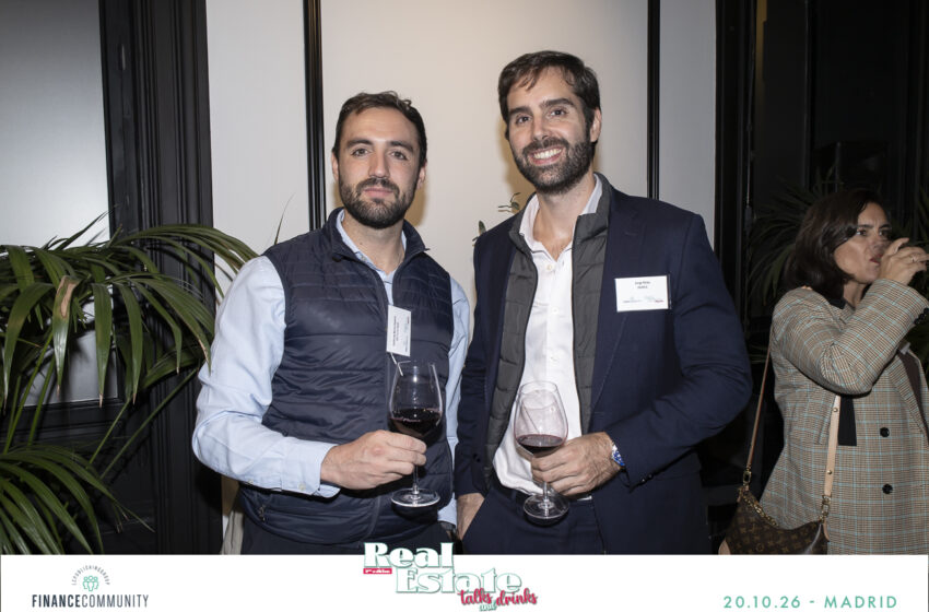 Talks_and_drinks_227