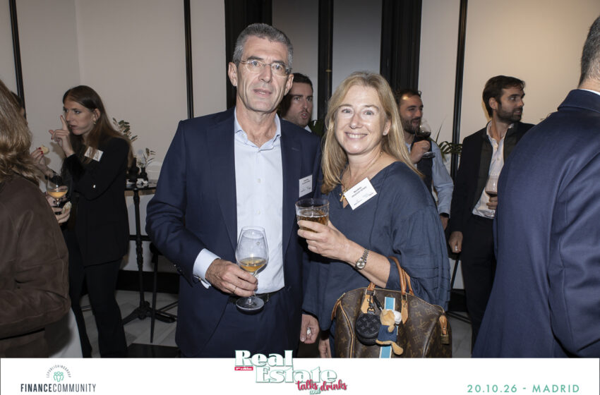 Talks_and_drinks_231