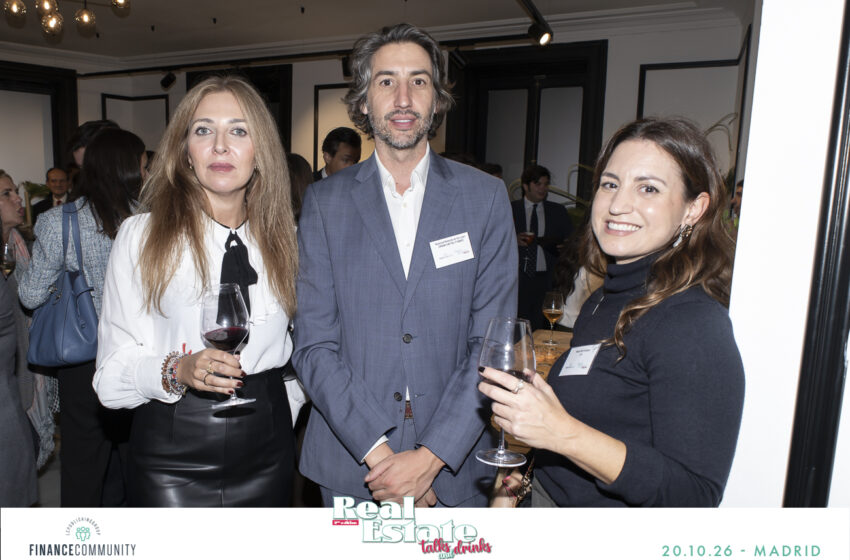 Talks_and_drinks_238